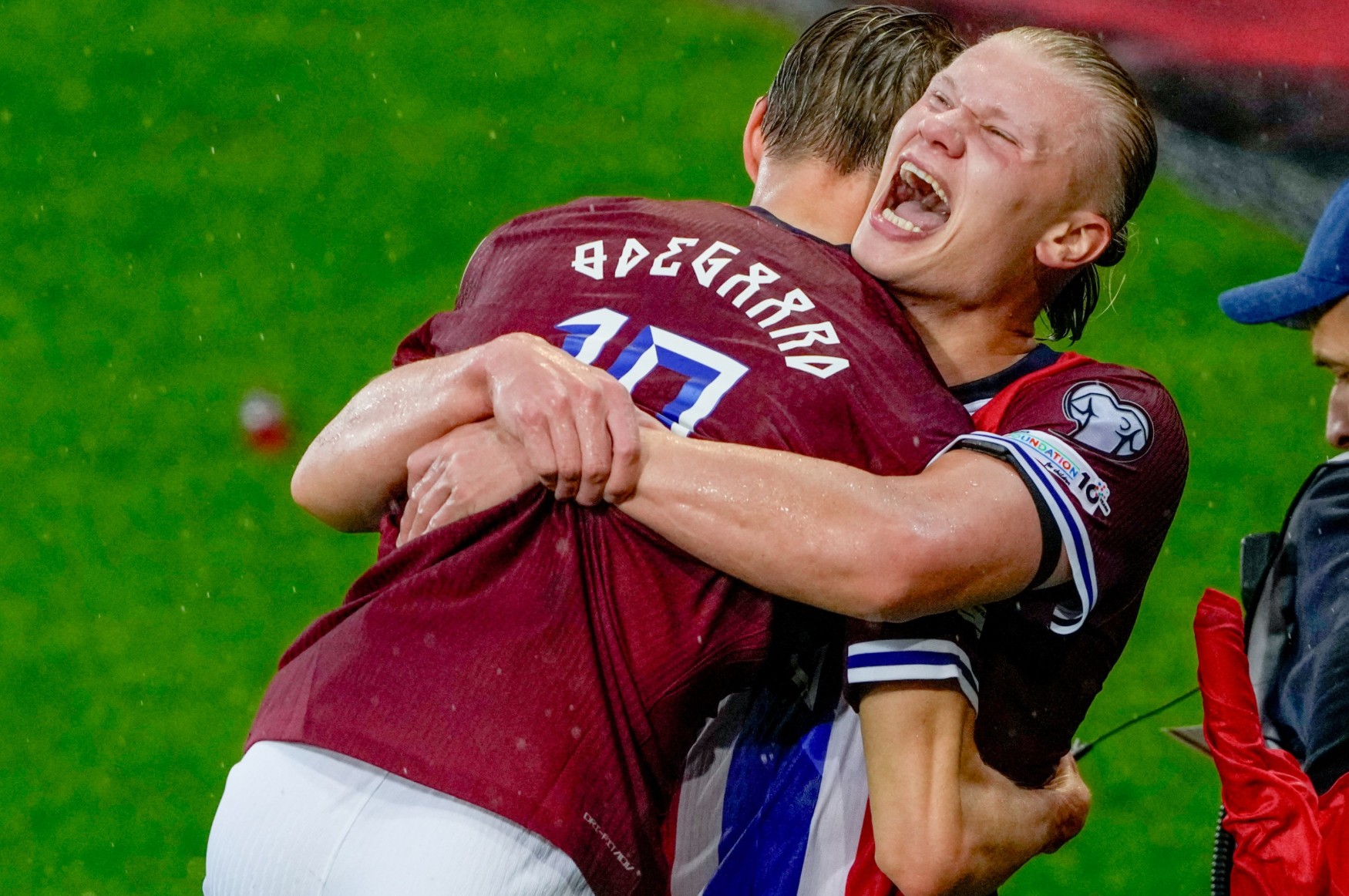 开云体育-哈兰德官方宣布表现优异新规，RNG引发争议！的简单介绍