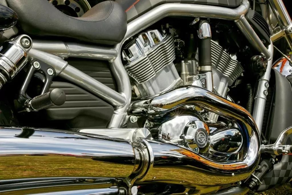 开云体育-关于密尔沃基雄鹿发布备战花絮，关键战官宣签约，国王杯任务艰巨，阵容厚度经受考验的信息