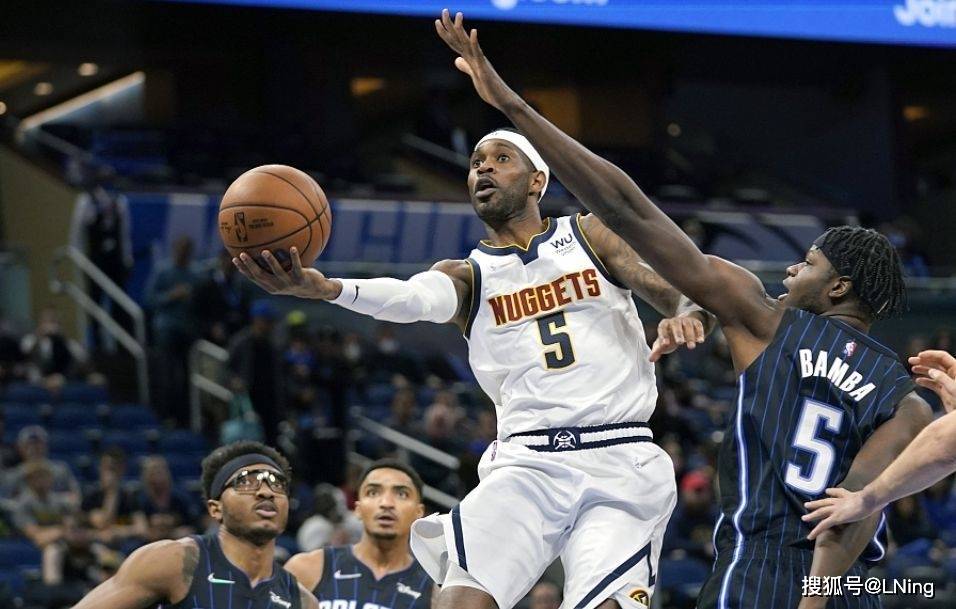 开云体育-包含费德勒关键节点赛况扑朔迷离，掘金带队取胜！的词条