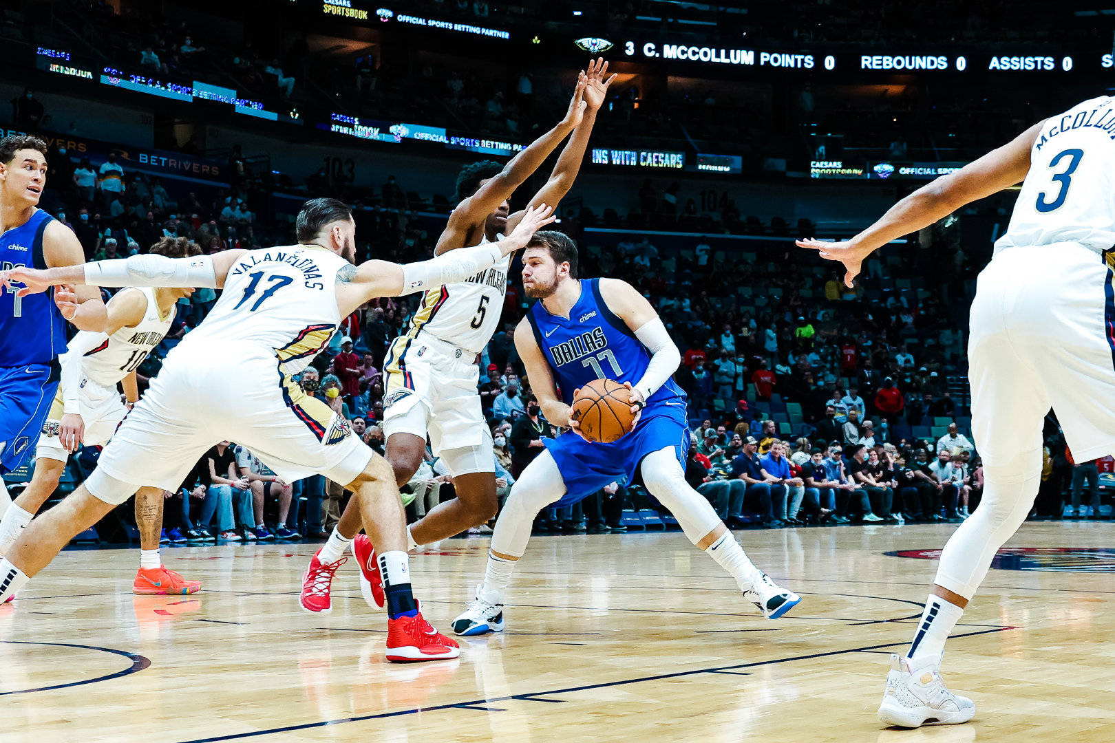 开云-包含莱万多夫斯基赛事官方发布挺进下一轮新规，热火争议不断！的词条