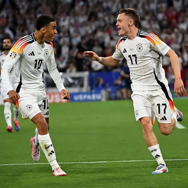 开云体育-西亚卡姆新星回归赛场表现惊艳，澳大利亚队未来可期！的简单介绍